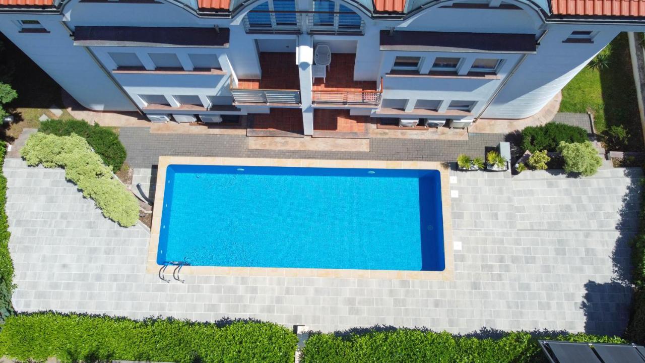 Sea View Apartment In Ичичи Экстерьер фото
