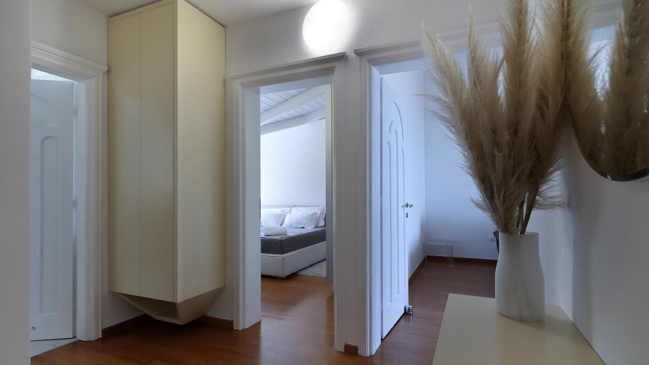Sea View Apartment In Ичичи Экстерьер фото